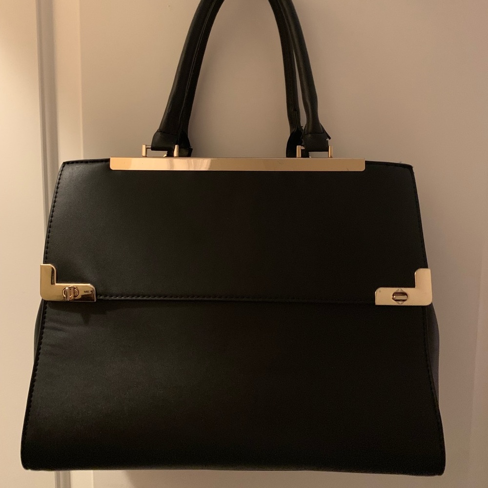 Black purse